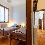 Casa Del Sole Venice Lido Sleep Up To 6, 2 Bathrooms,1 Minute From The 威尼斯丽都