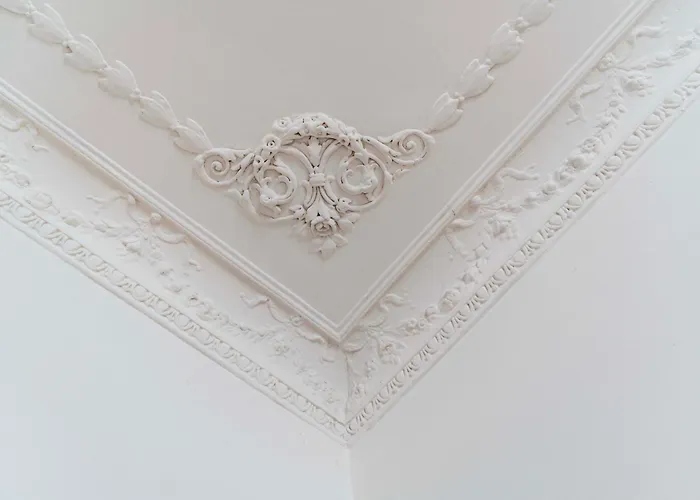 Апартаменты Casa Del Sole Venice Lido Sleep Up To 6, 2 Bathrooms,1 Minute From The Beach Венеция-Лидо